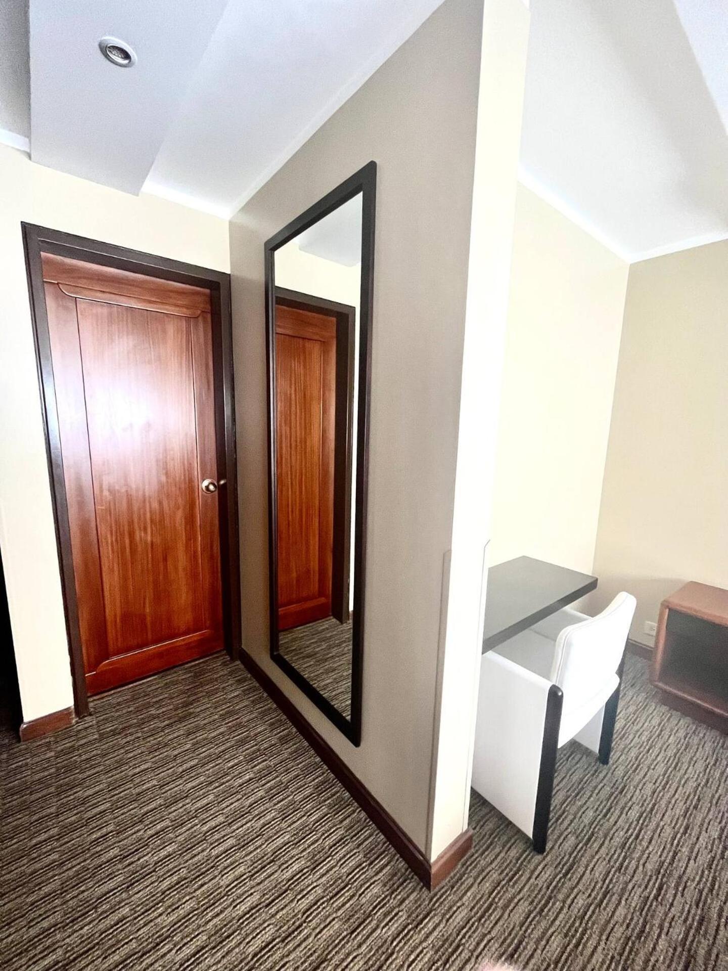 Lujosa Habitación en elegante departamento de Quito Exterior foto